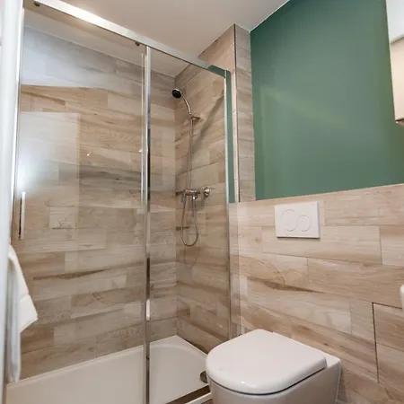 Apartments 4U: Kampus Upstairs Hradec Kralove Exterior photo