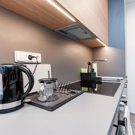 Apartments 4U: Kampus Upstairs Hradec Kralove Exterior photo